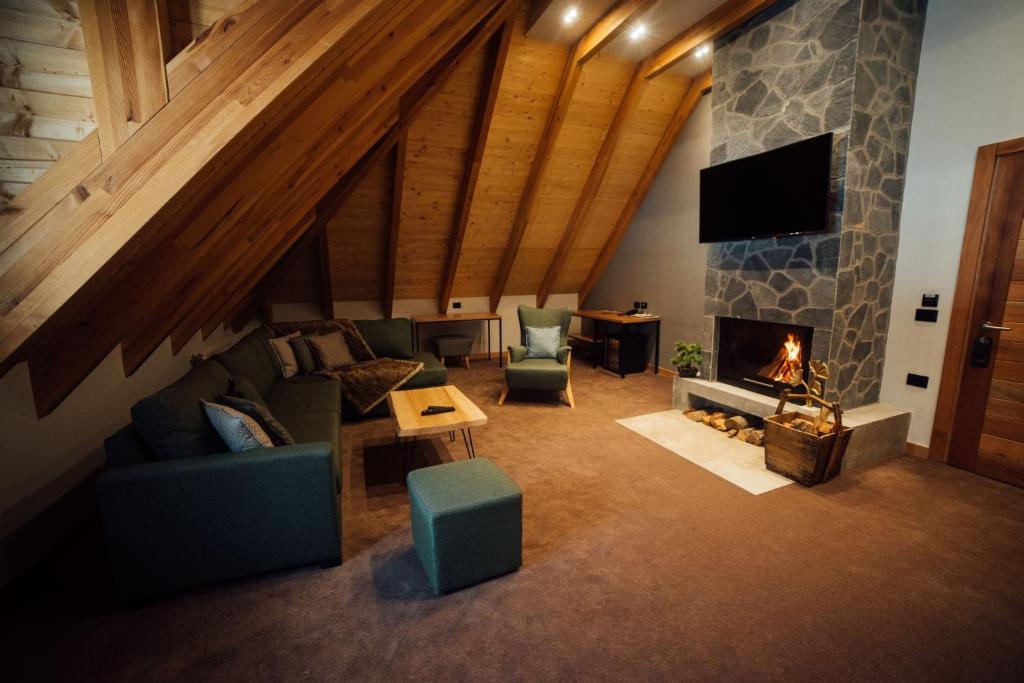 Hotel Kulla e Bajraktarit Bogë_4