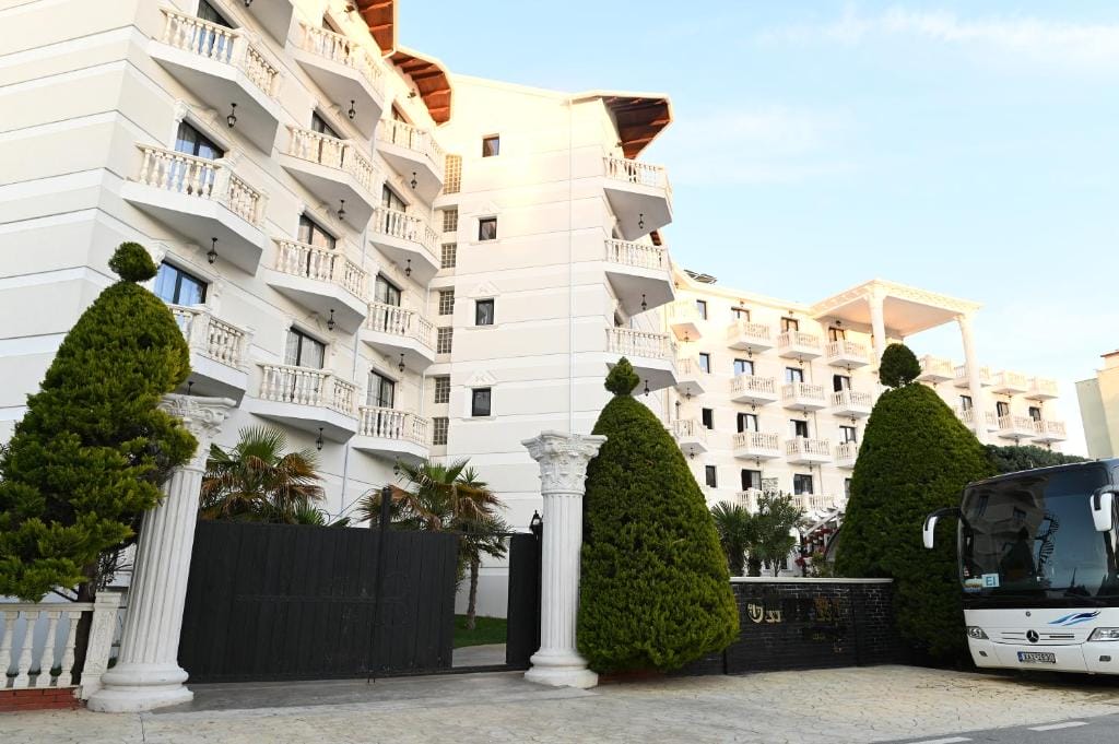 Hotel Onufri Golem_2