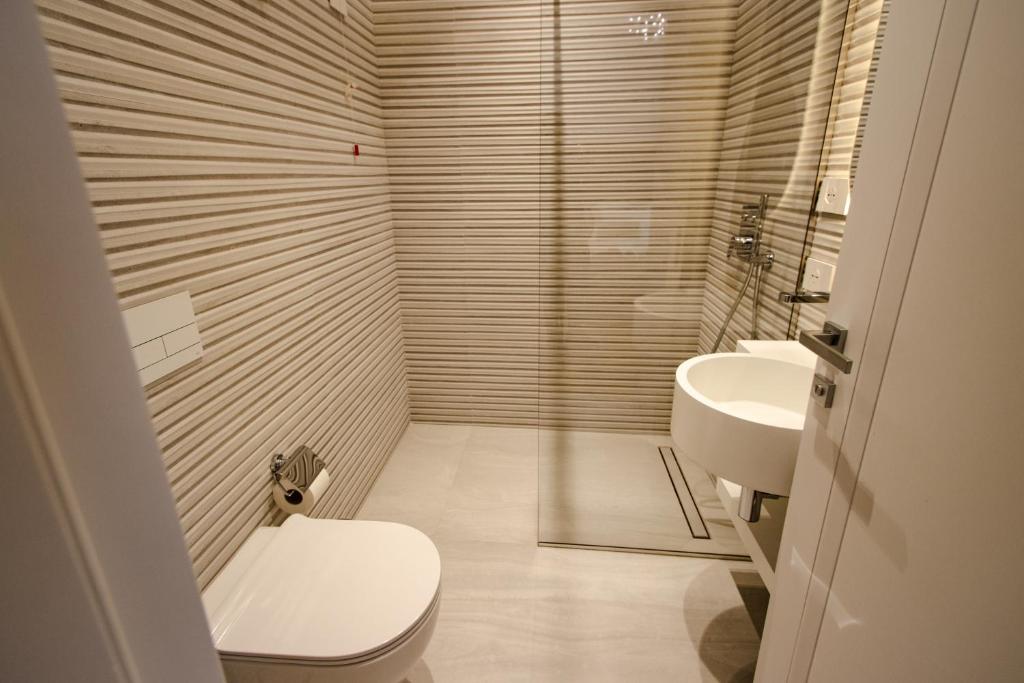 The Crown Boutique Hotel & SPA Tirana_11