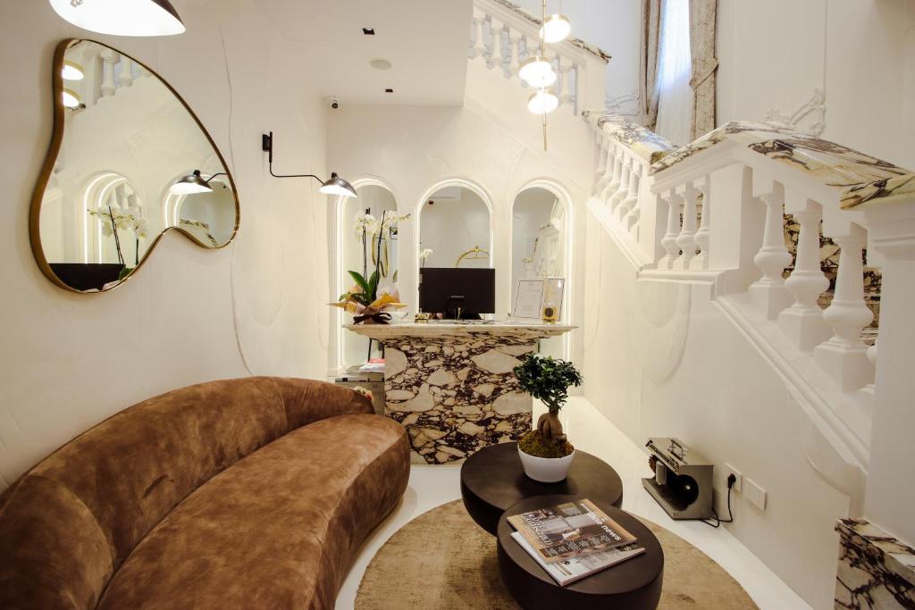 The Crown Boutique Hotel & SPA Tirana_3