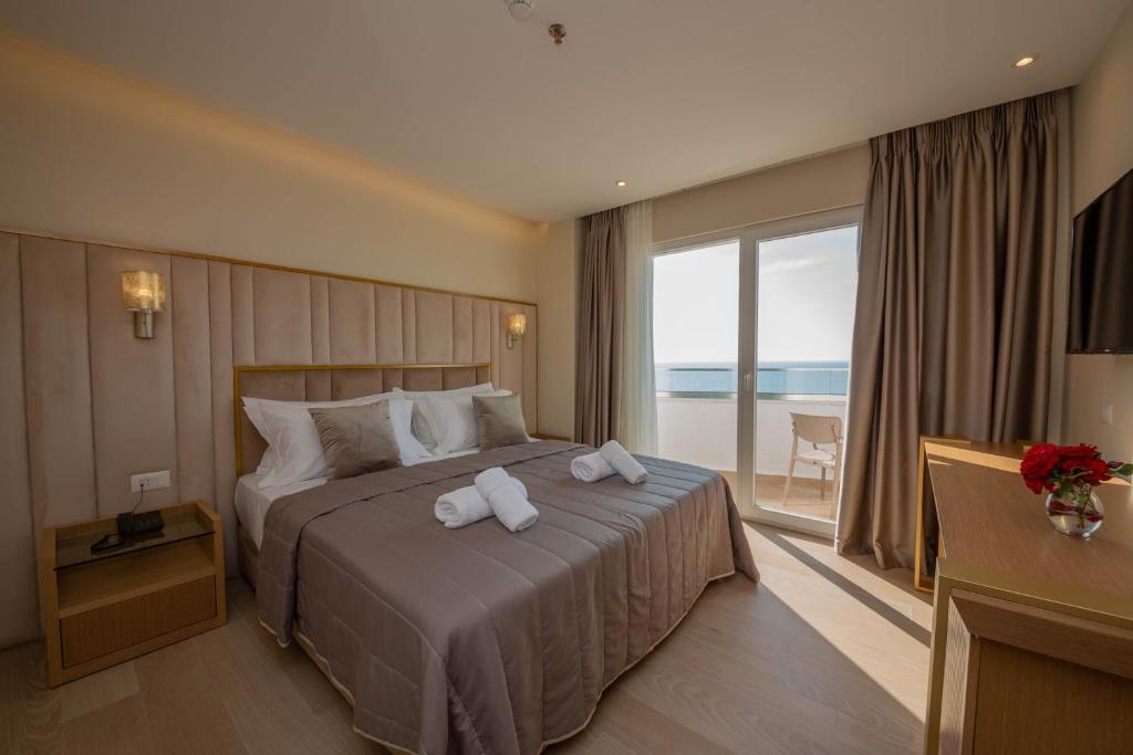 Merar Hotel Golem_7