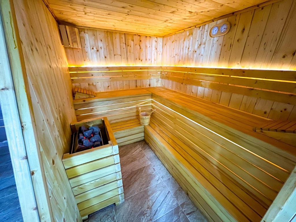 Hotel Kulla e Bajraktarit Bogë_12