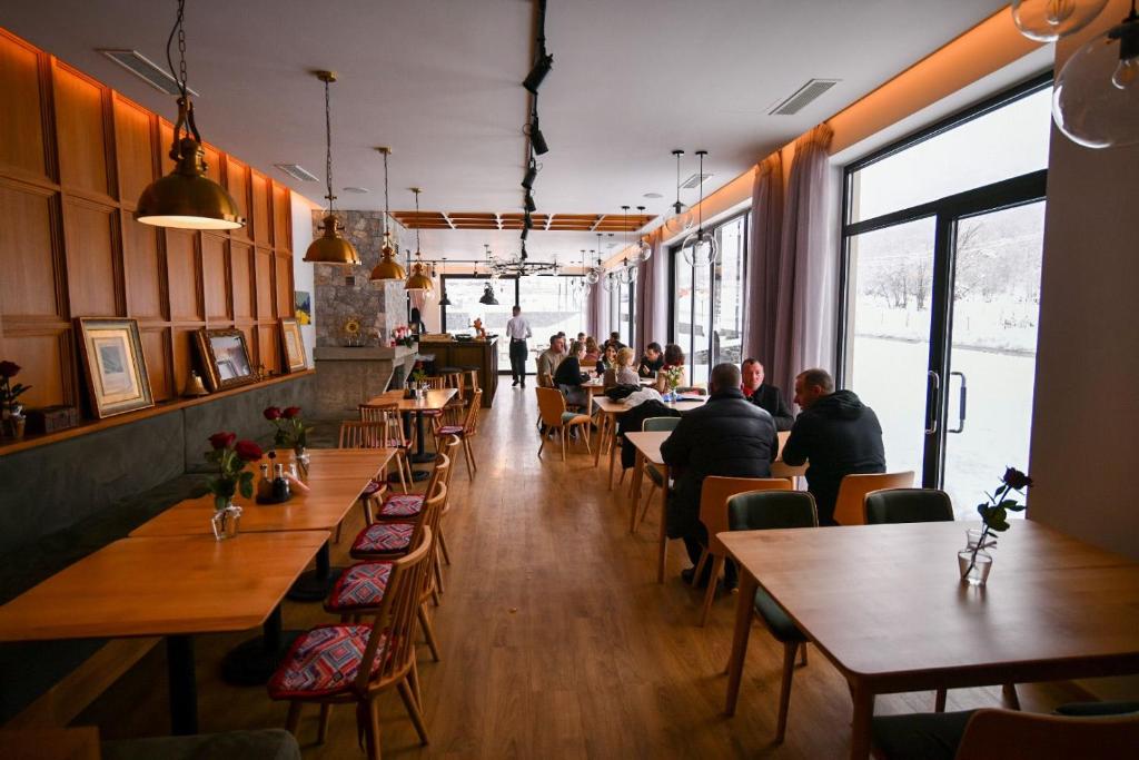 Hotel Kulla e Bajraktarit Bogë_3