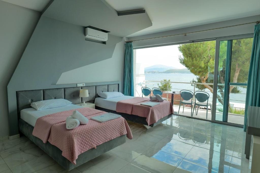 Suites Oceanic Overview Sarandë_2