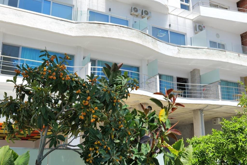 Suites Oceanic Overview Sarandë_6