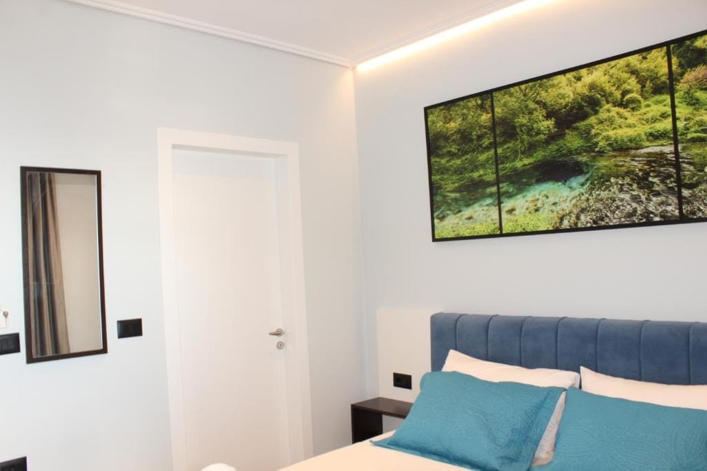 Bebi Hotel Dhe Apartamente Sarandë_5