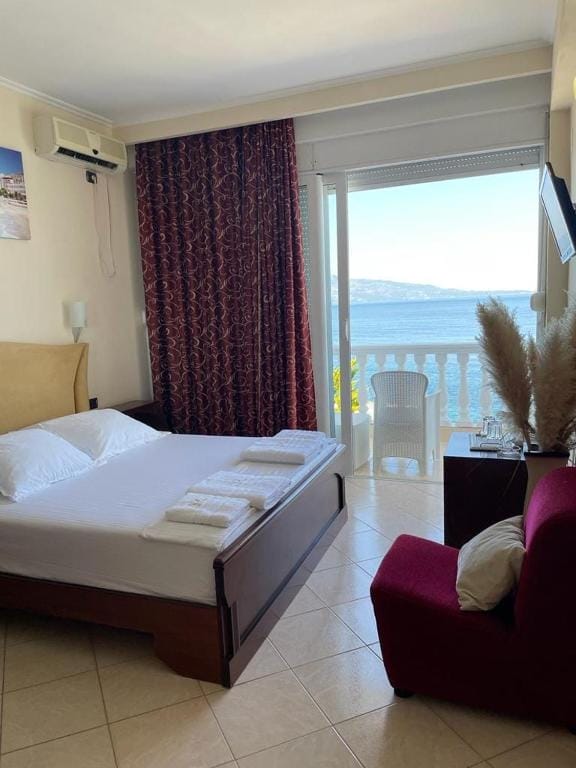 Hotel VISAD Sarandë_2