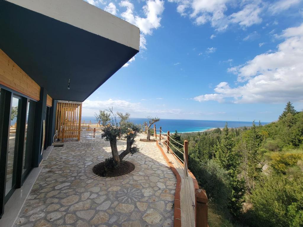 Rahoni Park & Suites Dhërmi_1