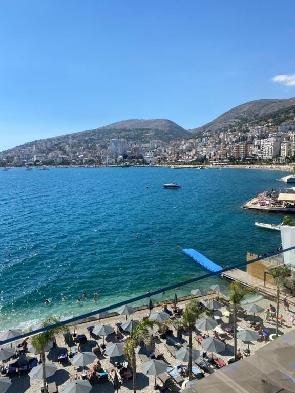 Demi Hotel Sarandë_5