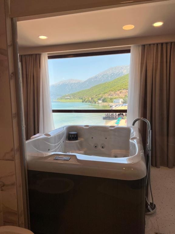 Hotel Millennium Pogradec_3