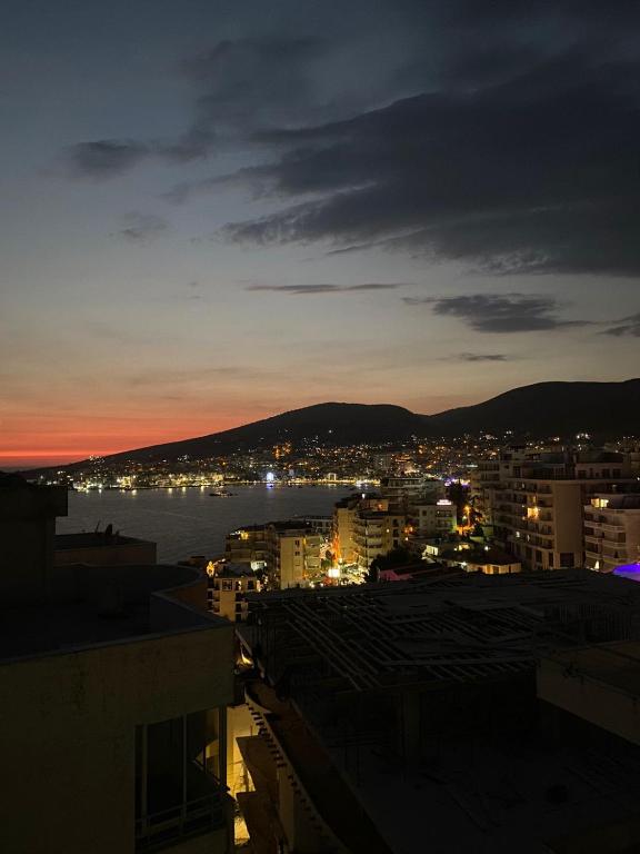 Jon's Penthouse Sarandë_9