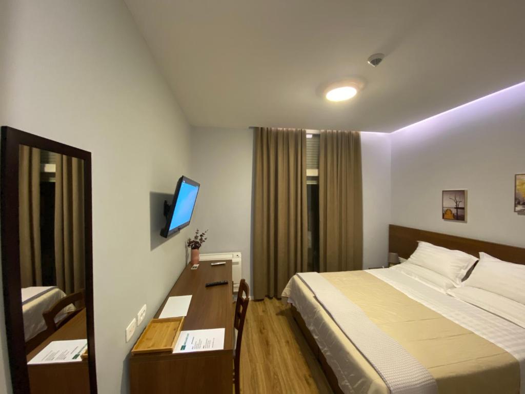 In Center Hotel Tirana_10