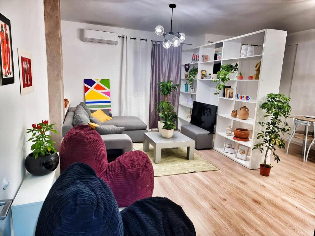 MiCasaTuCasa Tiranë Tiranë_1