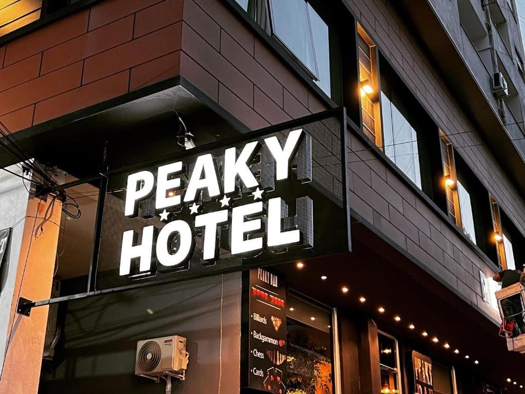 Peaky Hotel Durrës_1