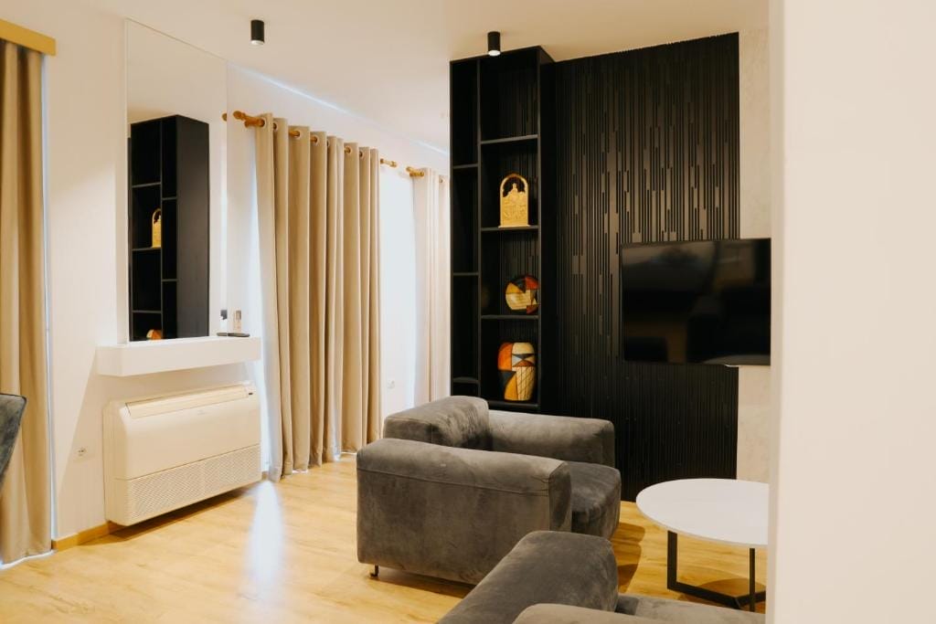 Sharm Hotel Luxury Gjirokastër_3