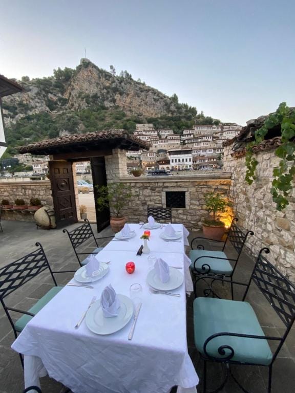 Hotel Boutique Muzaka (Qendra Historike) Berat_5