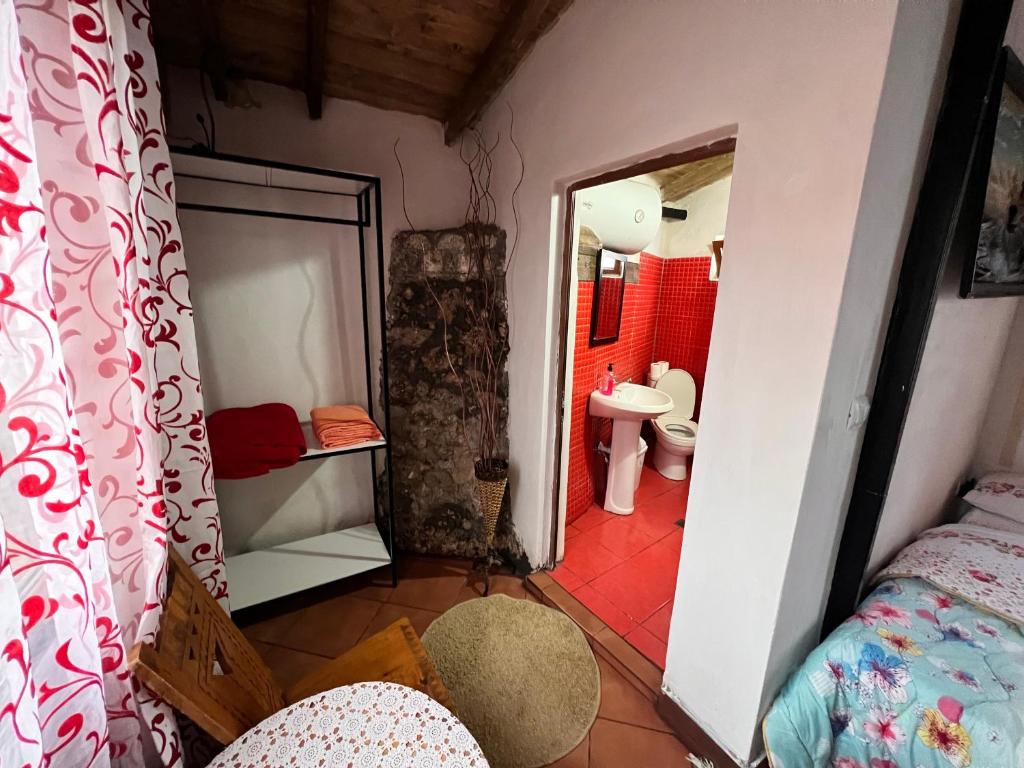 Rooms Nesti INSIDE OF CASTLE Krujë_3
