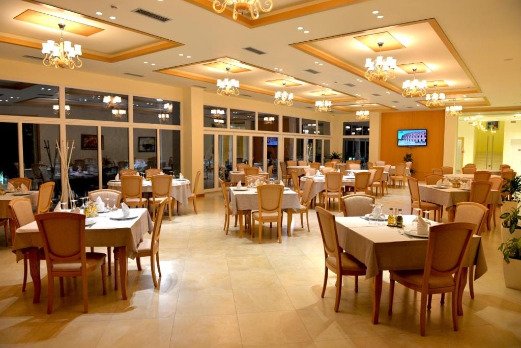 Hotel Grand White City Berat_4