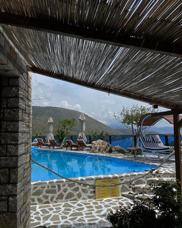 Palermiti Luxury Rooms Himare_1