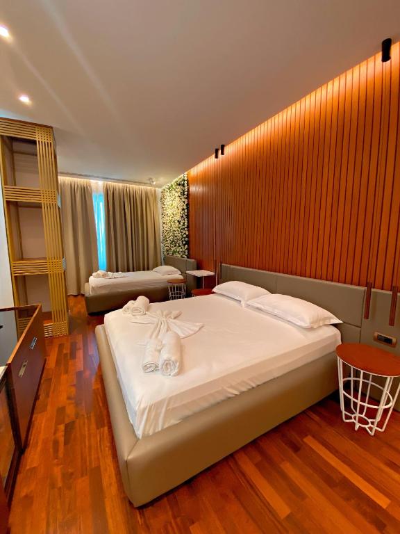 Peaky Hotel Durrës_4