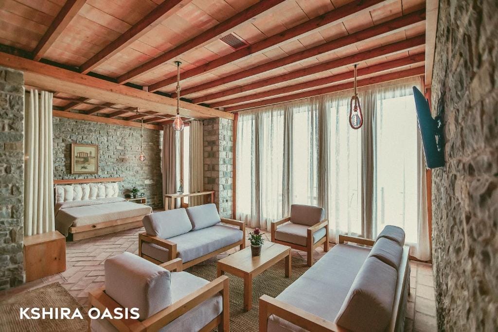 Kshira Oasis - Luxury 7-Bedroom Vila Qeparo_7
