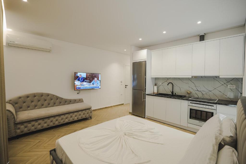 Luxury Villa Juna Sarande with Private Beach Sarandë_3