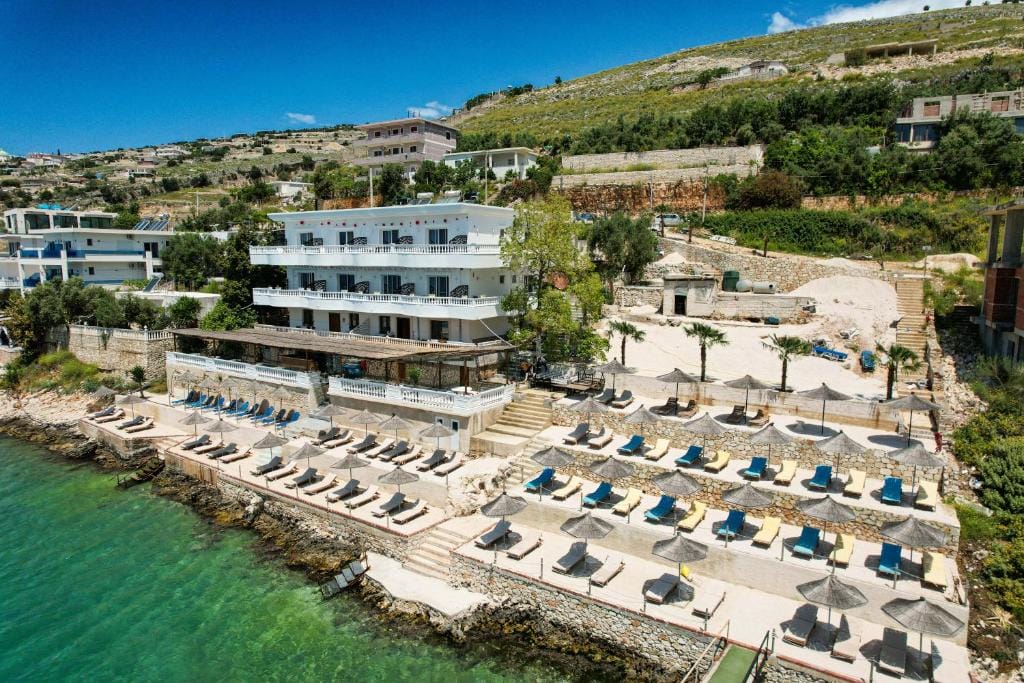 Luxury Villa Juna Sarande with Private Beach Sarandë_4