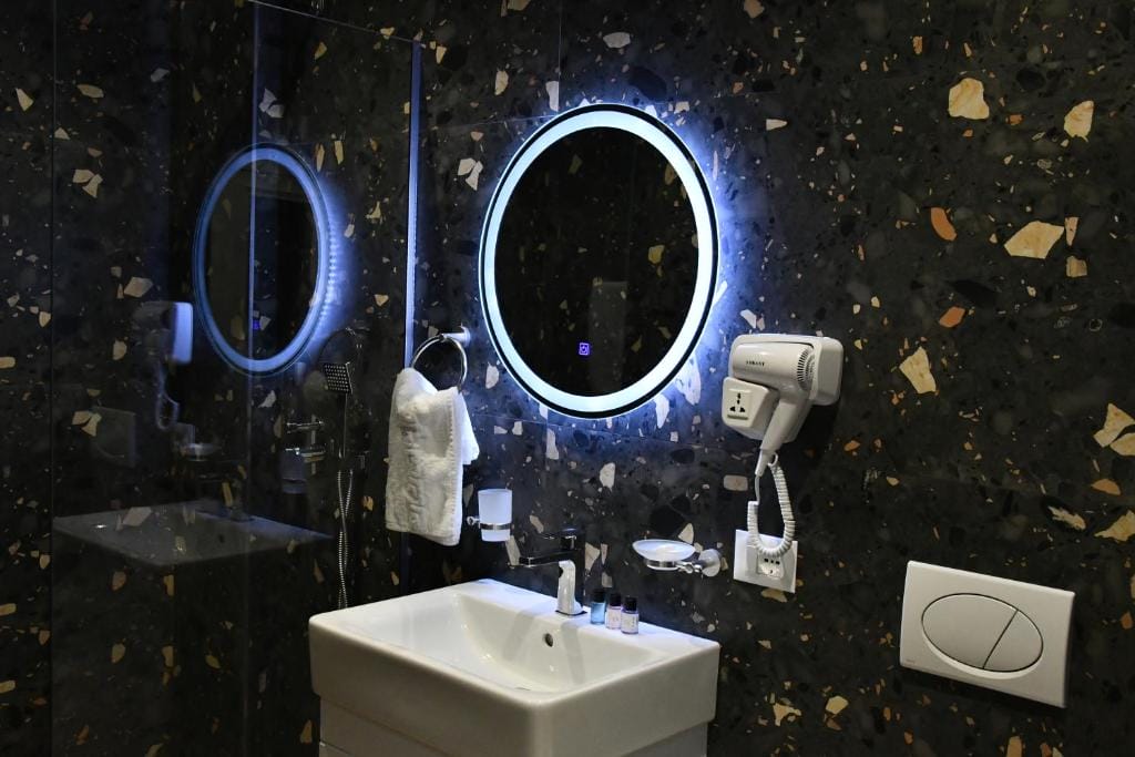 Hotel Elite Golem_12