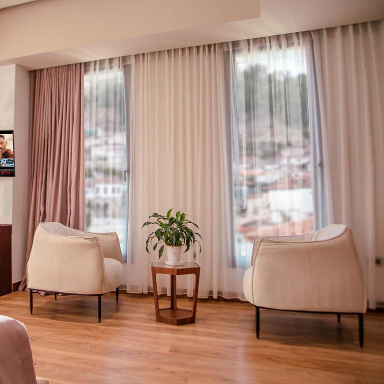 Portik Hotel Berat_9