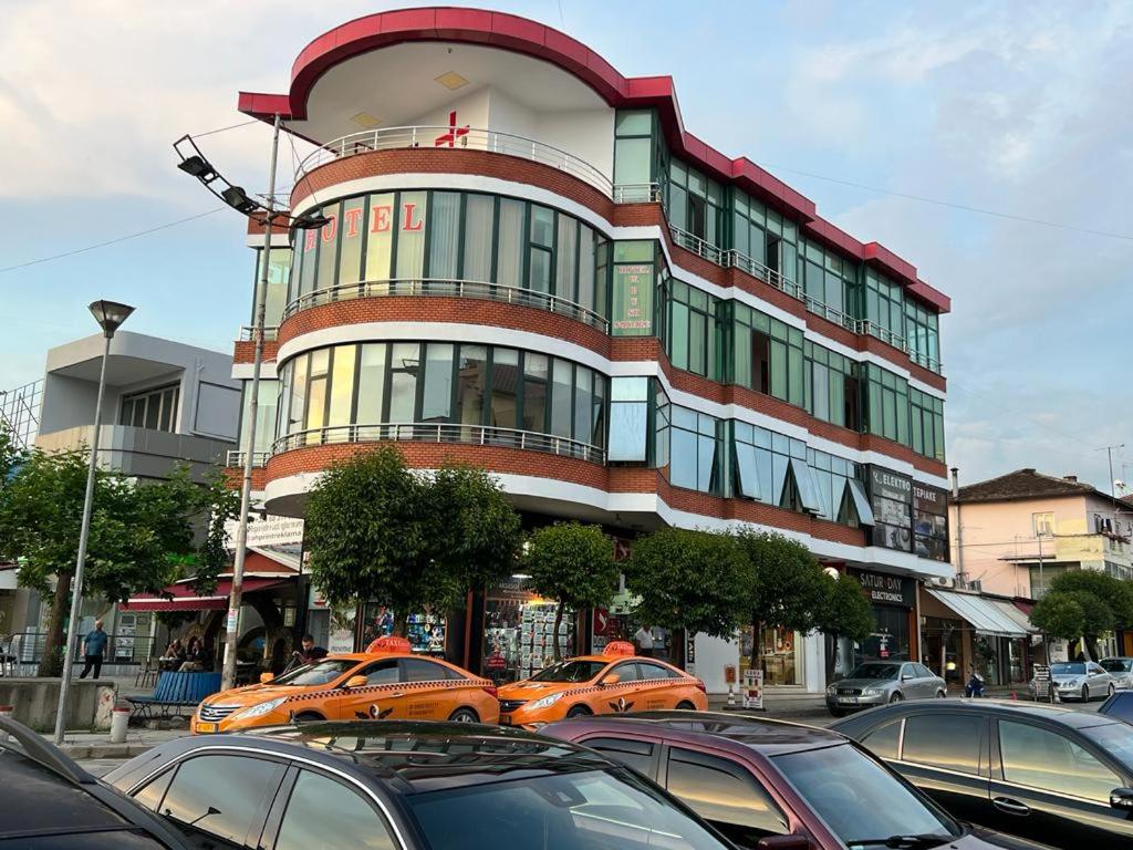 Hotel W Sheshi Bush Fushë-Krujë_1