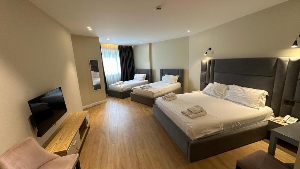 Granda Hotel Tirana_2
