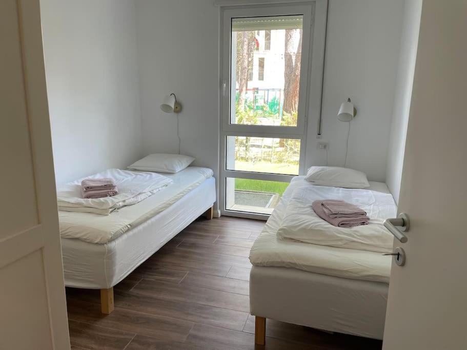 Luxury ground floor Apt with garden - Bay of Lalzi Durrës_9