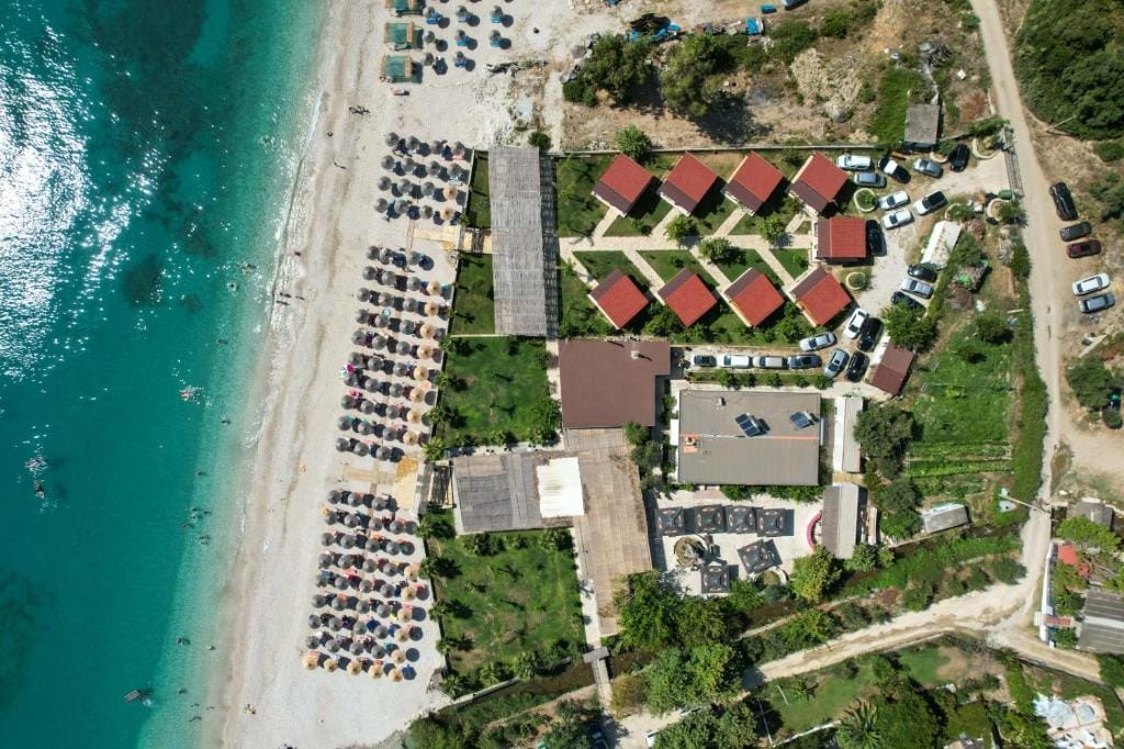 Bunec Beach Resort Piqeras_1