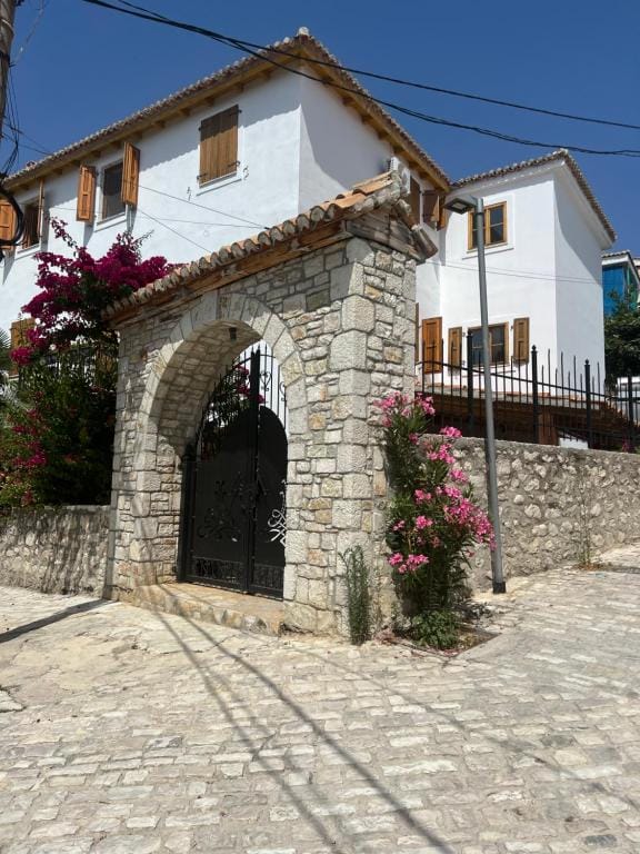 Hotel Qyteti i Vjetër Dhërmi Dhërmi_6