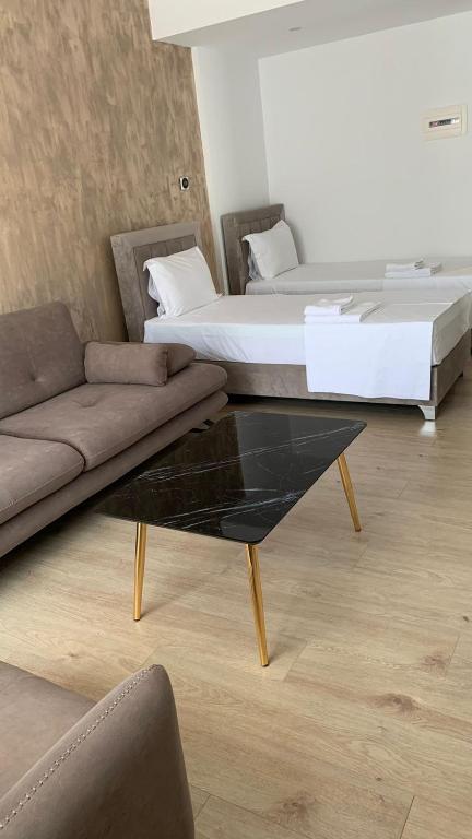Chimaera Hotel Himare_8