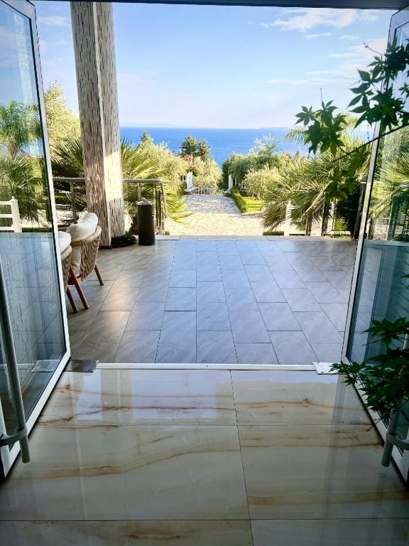 Elysium Hotel Dhërmi_6
