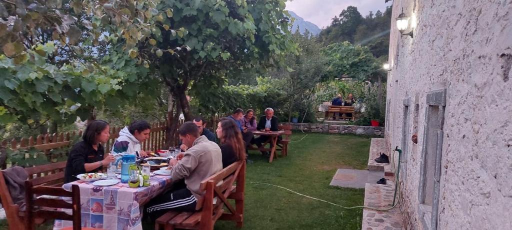 Marash Rrgalla Guesthouse Theth_10