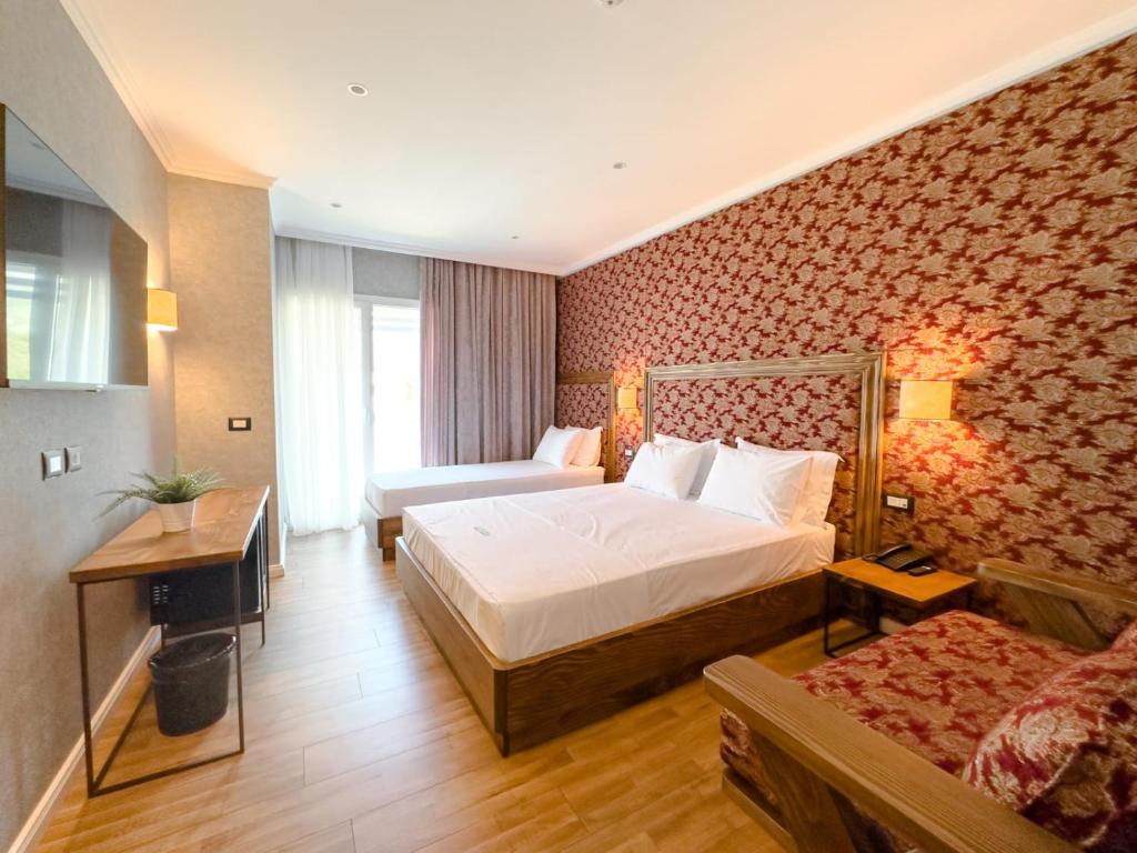 Ledina Hotel Orikum_5