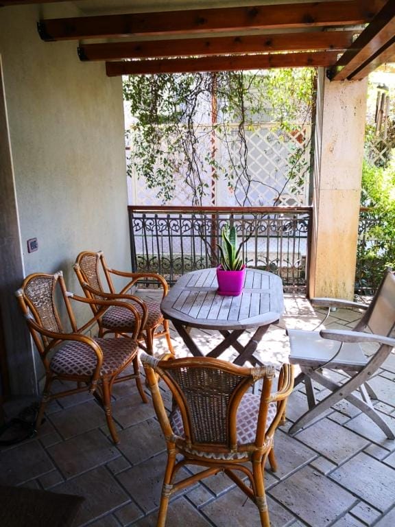 Villa Miro Golem_4