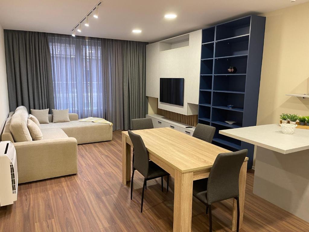 Ale Investa Hospitality Tirana_1