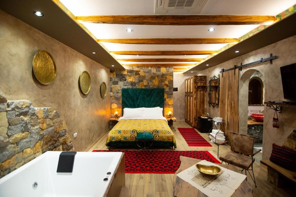Vila Eden Boutique Hotel Korçë_8