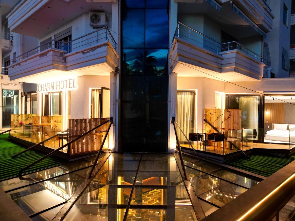 Charm Hotel Vlorë_1