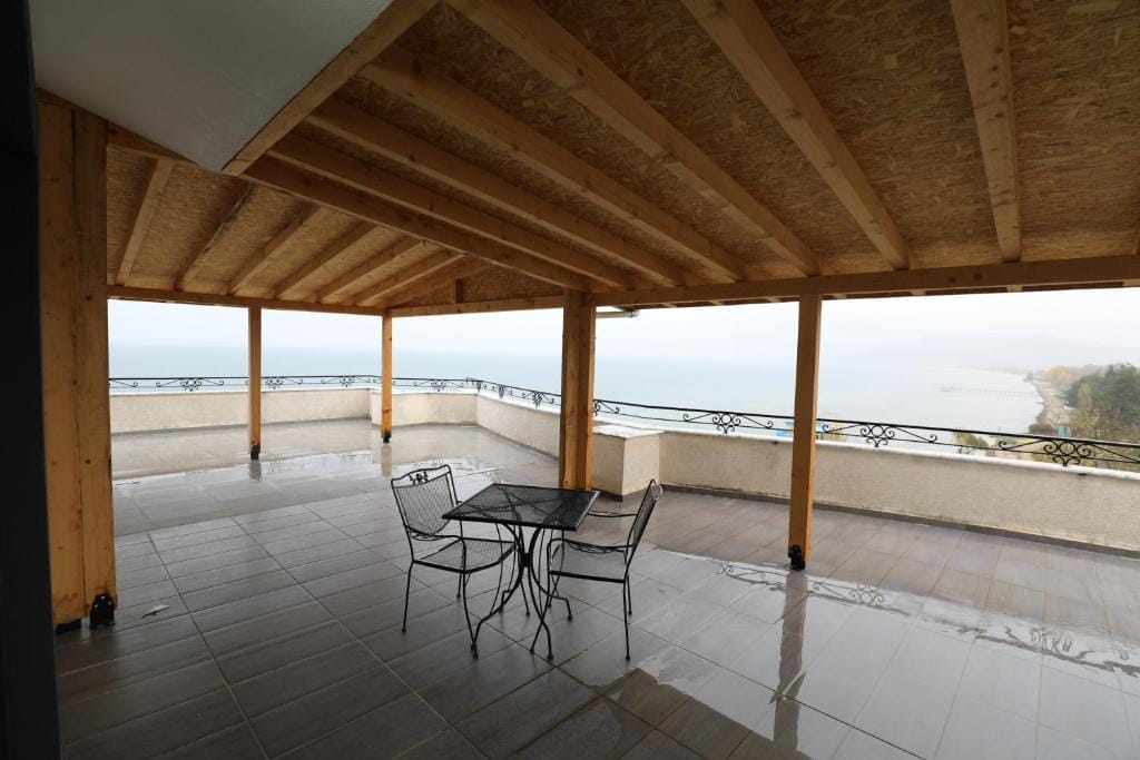 Hotel 1 Maji Pogradec_3