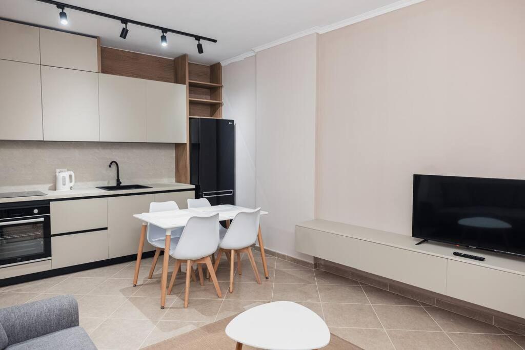 The Seaside Oasis Apartment Vlorë_1