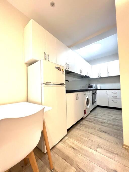 White Melody Apartment Tirana_4