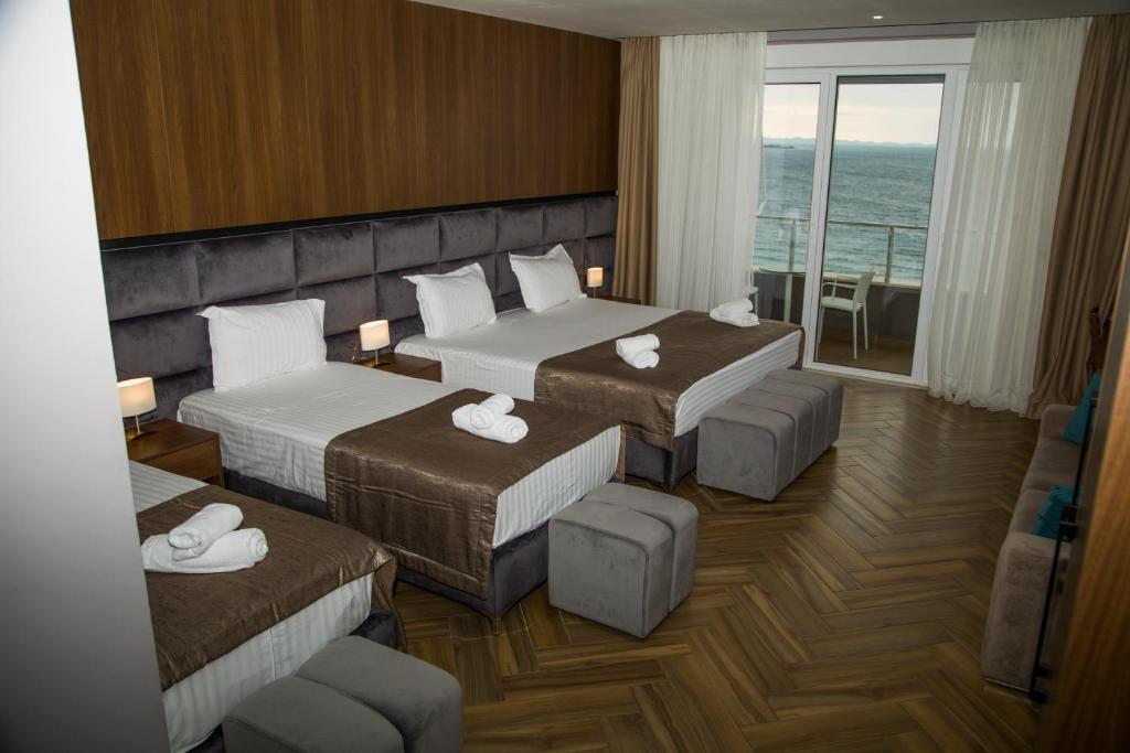 Twin Towers Hotel City & Beach Resort Shëngjin_2