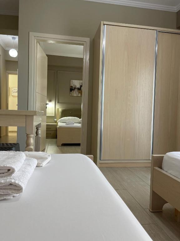 Durmishi Dhoma & Apartamente & Plazhi Sarandë_11