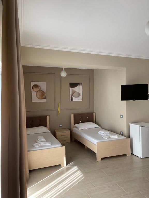 Durmishi Dhoma & Apartamente & Plazhi Sarandë_7