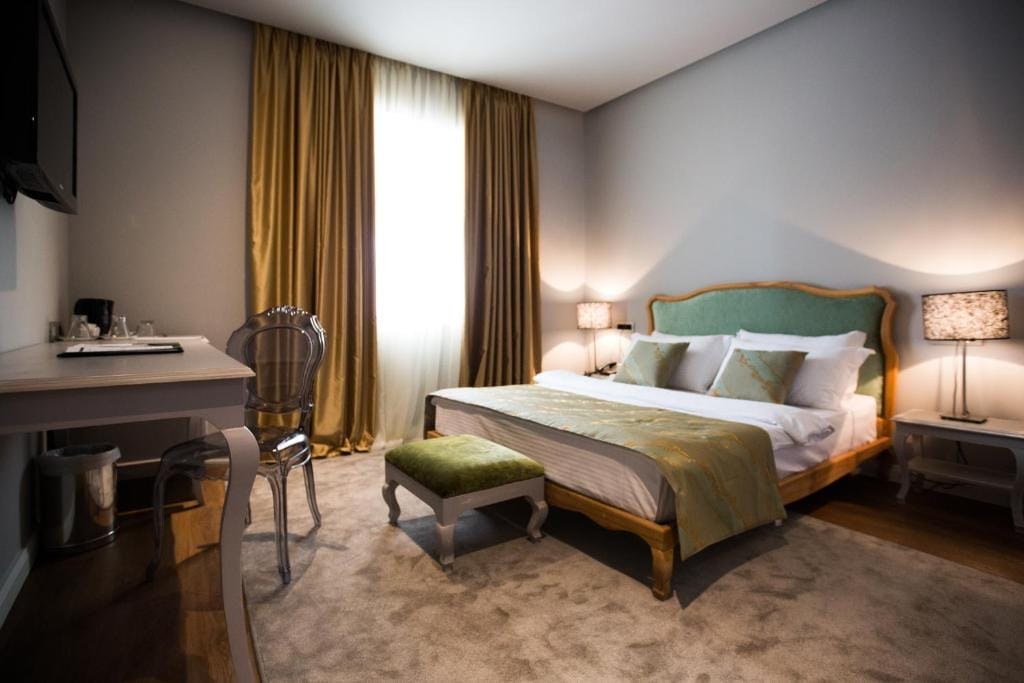 Classic Hotel Tirana_1