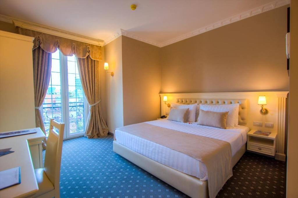 Lot Boutique Hotel by Hotels and Preference Tirana_6